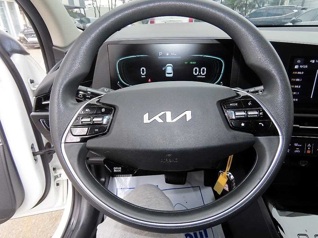 KIA Niro - Vista 8