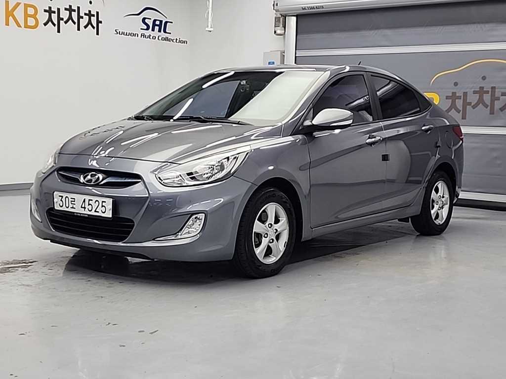 HYUNDAI Accent 2014 Gris - Importación desde Corea - HF Imports Iquique - Foto 1