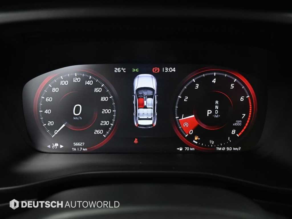 Volvo XC40 - Vista 8