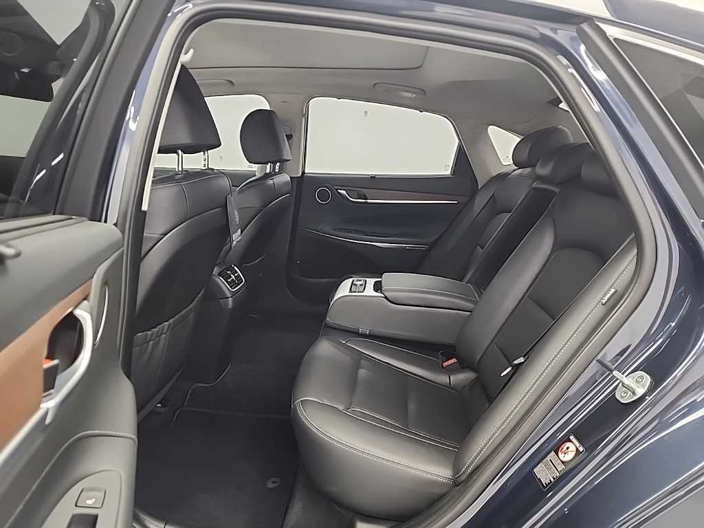 HYUNDAI Grandeur - Vista 12