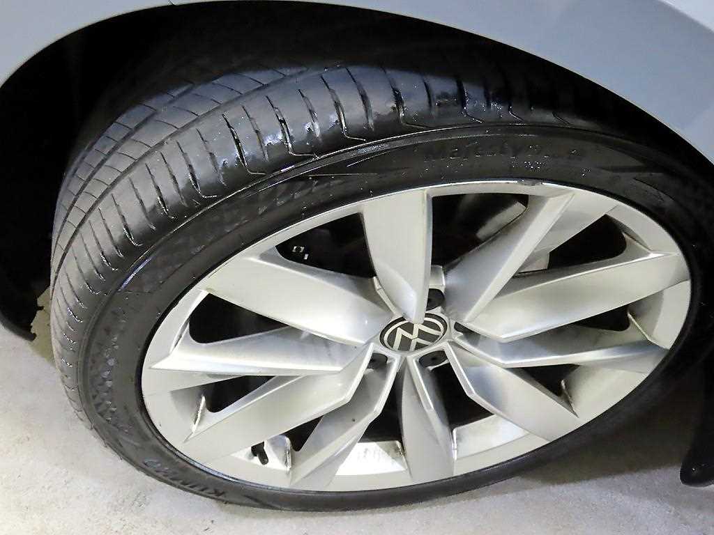 Volkswagen Arteon 2023 Gris - Importación desde Corea - HF Imports Iquique - Foto 20