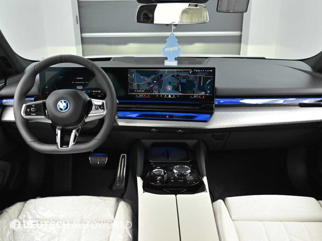 BMW i5 - Vista 7