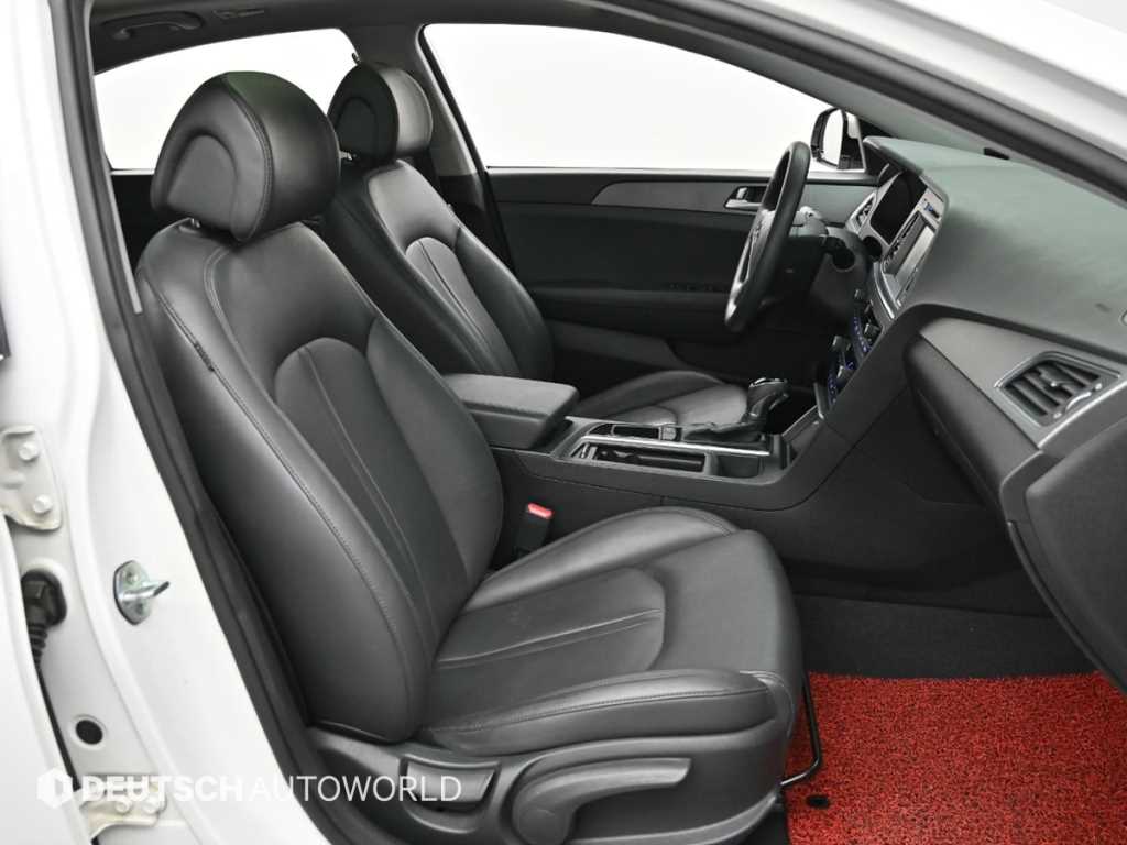 HYUNDAI Sonata - Vista 10