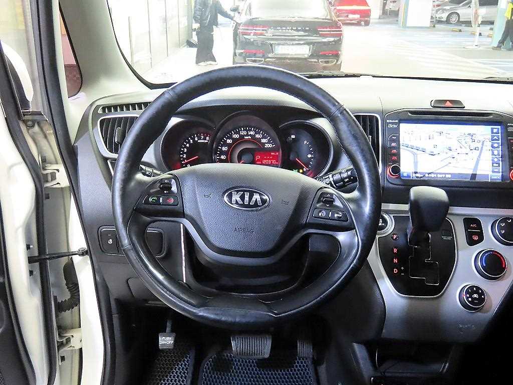 KIA Ray - Vista 8