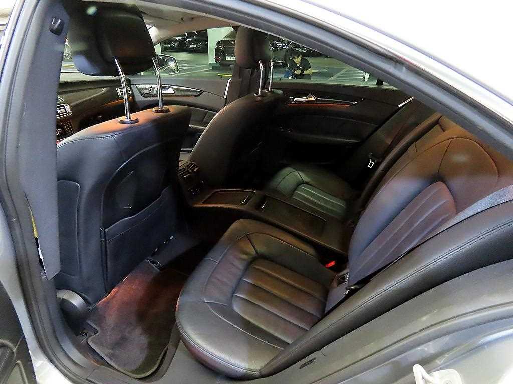 Mercedes Benz CLS Class 2014 Gris - Importación desde Corea - HF Imports Iquique - Foto 17