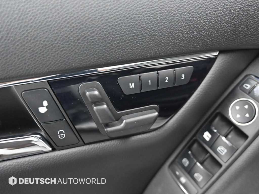 Mercedes Benz C Class 2010 Gris - Importación desde Corea - HF Imports Iquique - Foto 15