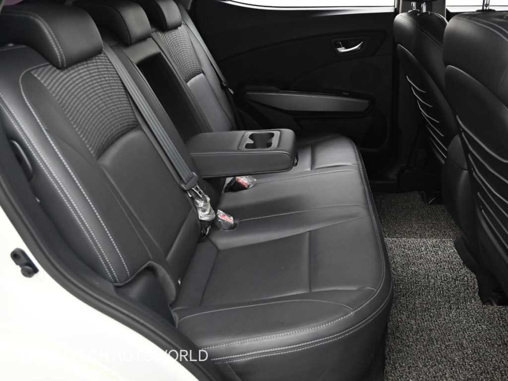 Ssangyong Tivoli - Vista 12
