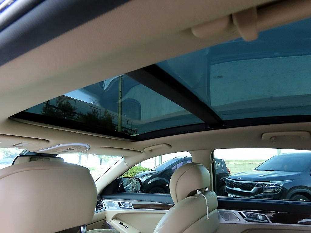 HYUNDAI Genesis 2015 Negro - Importación desde Corea - HF Imports Iquique - Foto 16