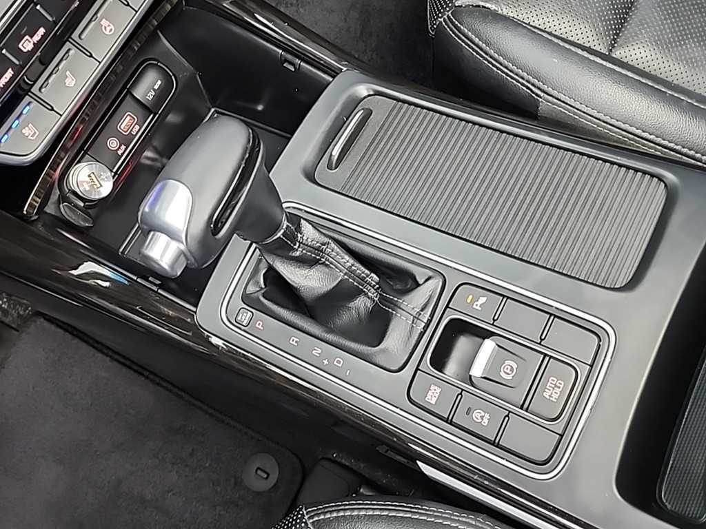 KIA Sorento - Vista 8