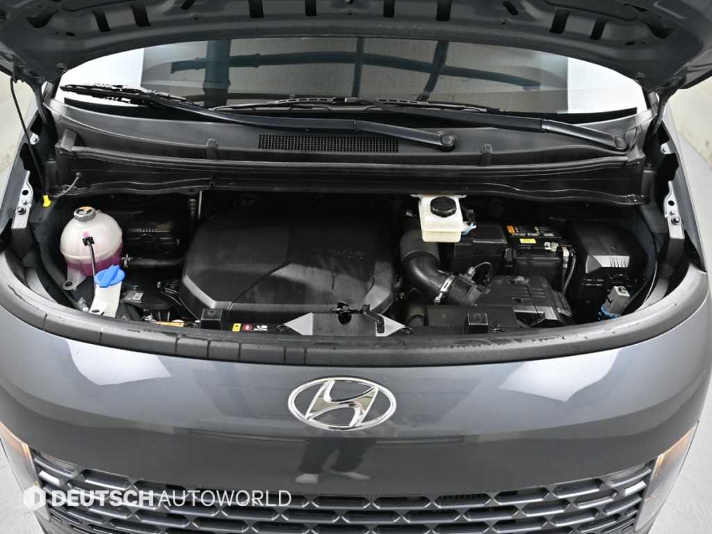 HYUNDAI Staria - Vista 6