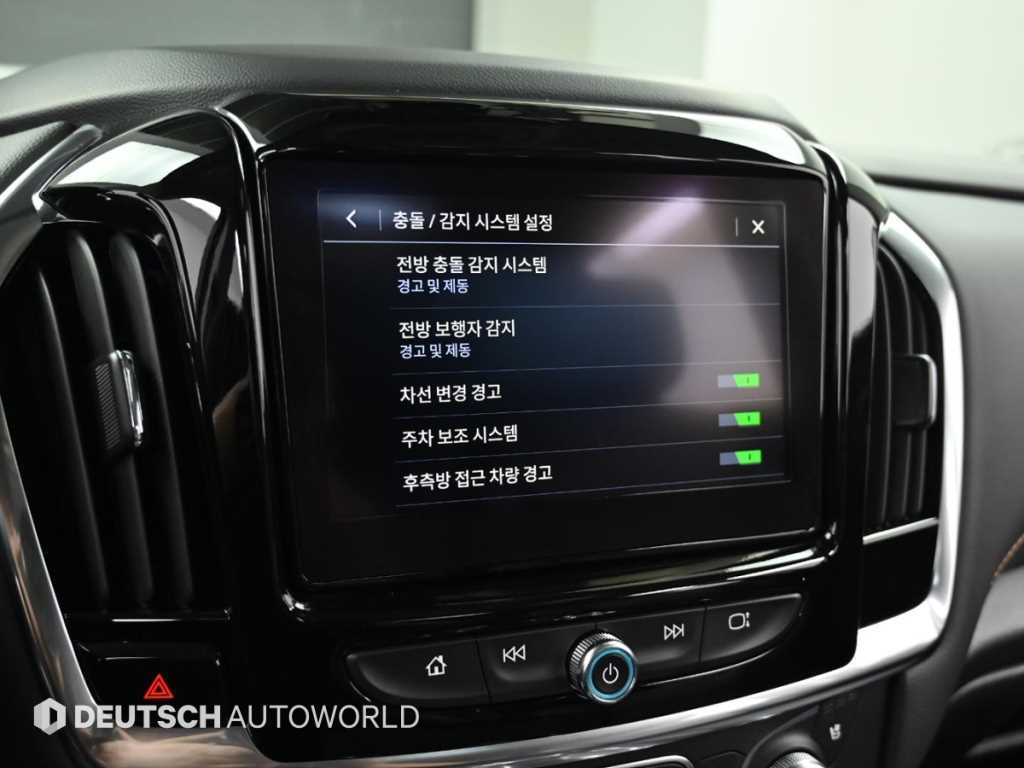 Chevrolet Travers 2020 Negro - Importación desde Corea - HF Imports Iquique - Foto 17