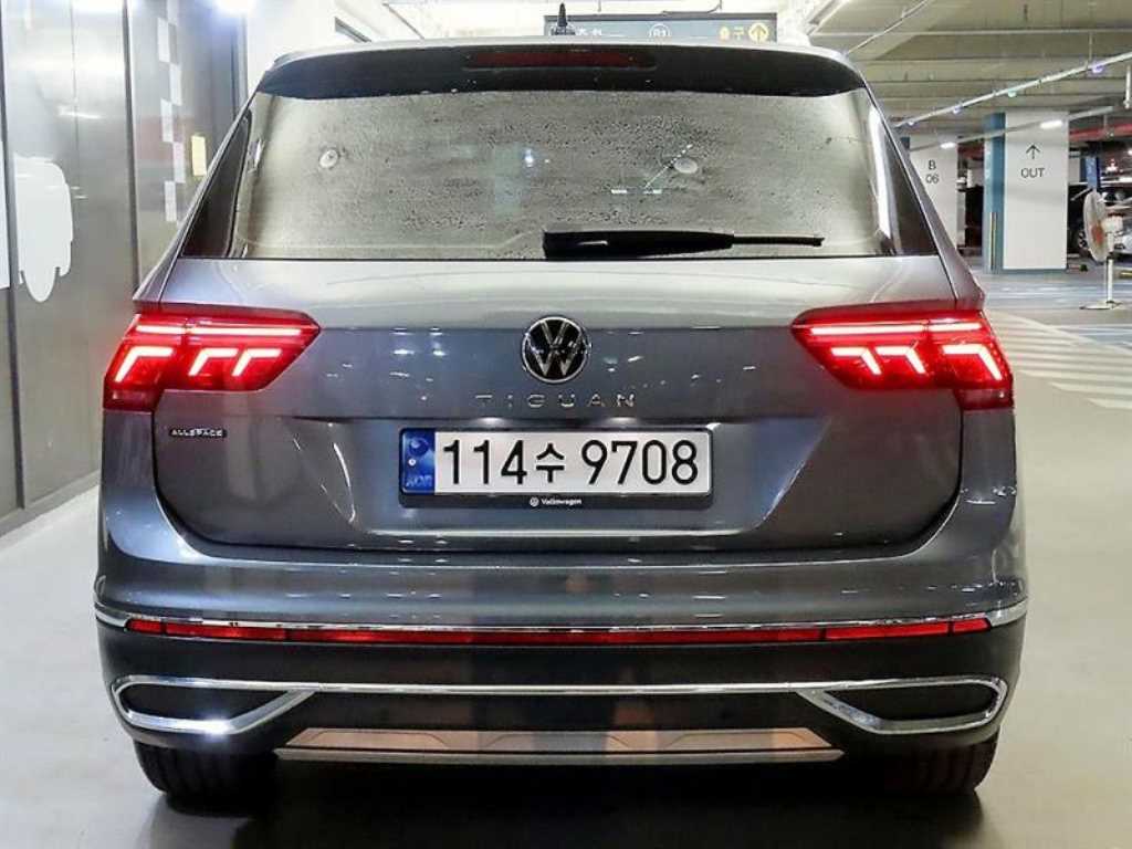 Volkswagen Tiguan - Vista 5