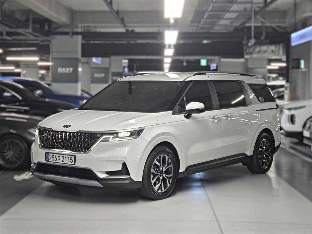 KIA Carnival 2021 Blanco - Importación desde Corea - HF Imports Iquique - Foto 1