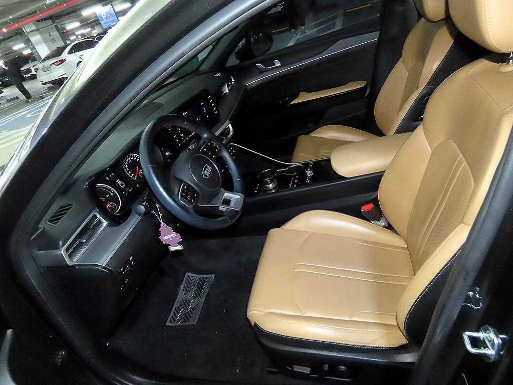 KIA K5 - Vista 6