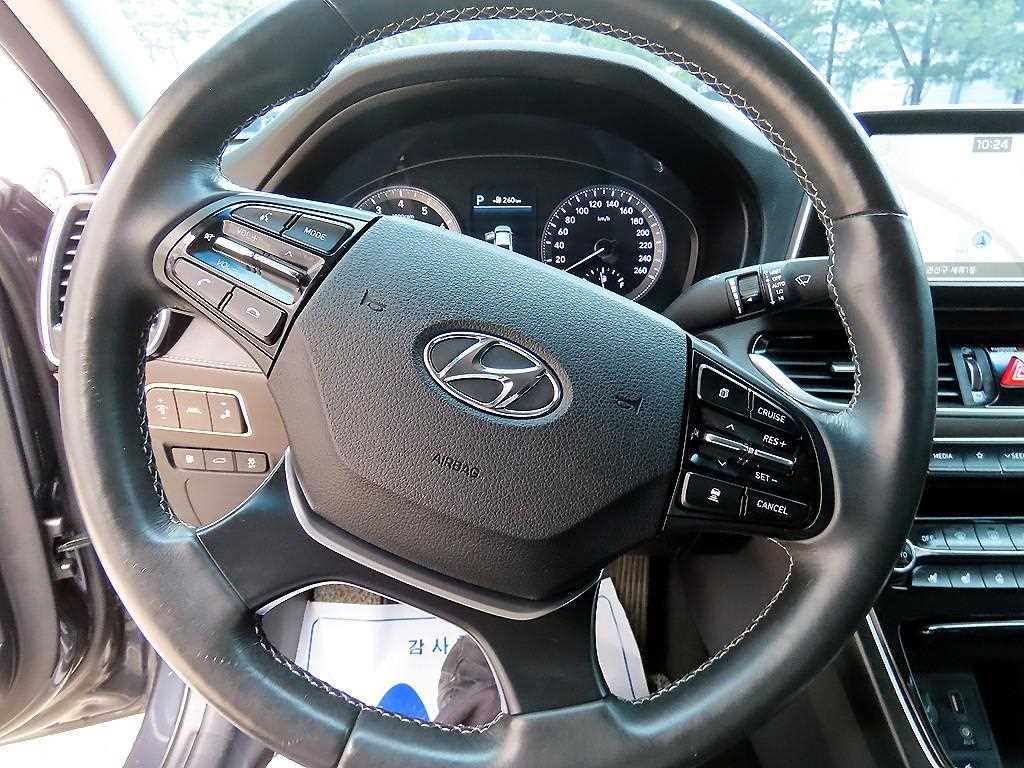 HYUNDAI Grandeur - Vista 8