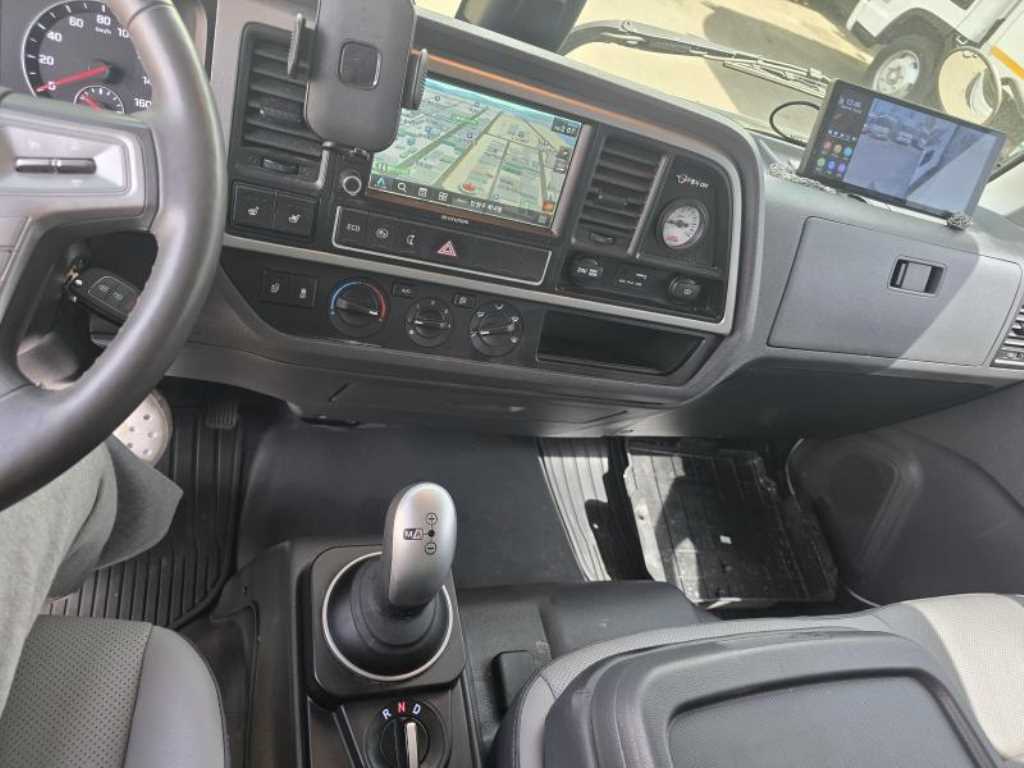 medium and large cargo truck 2026 Blanco - Importación desde Corea - HF Imports Iquique - Foto 16