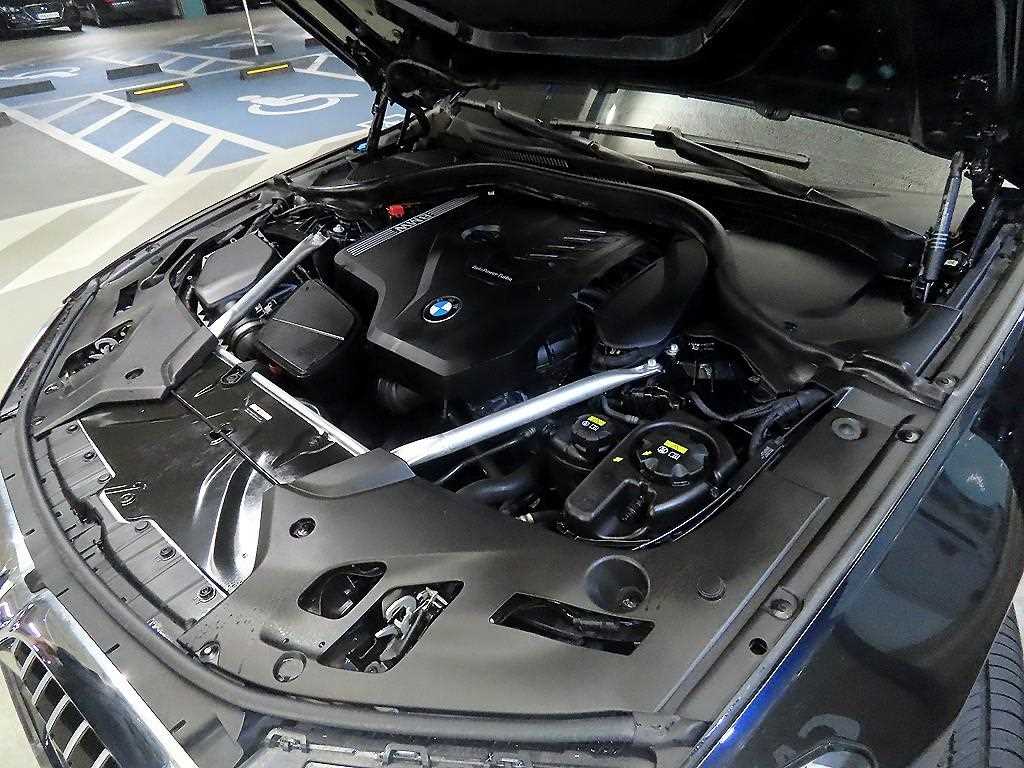 BMW 5 Series 2021 - Importación desde Corea - HF Imports Iquique - Foto 19