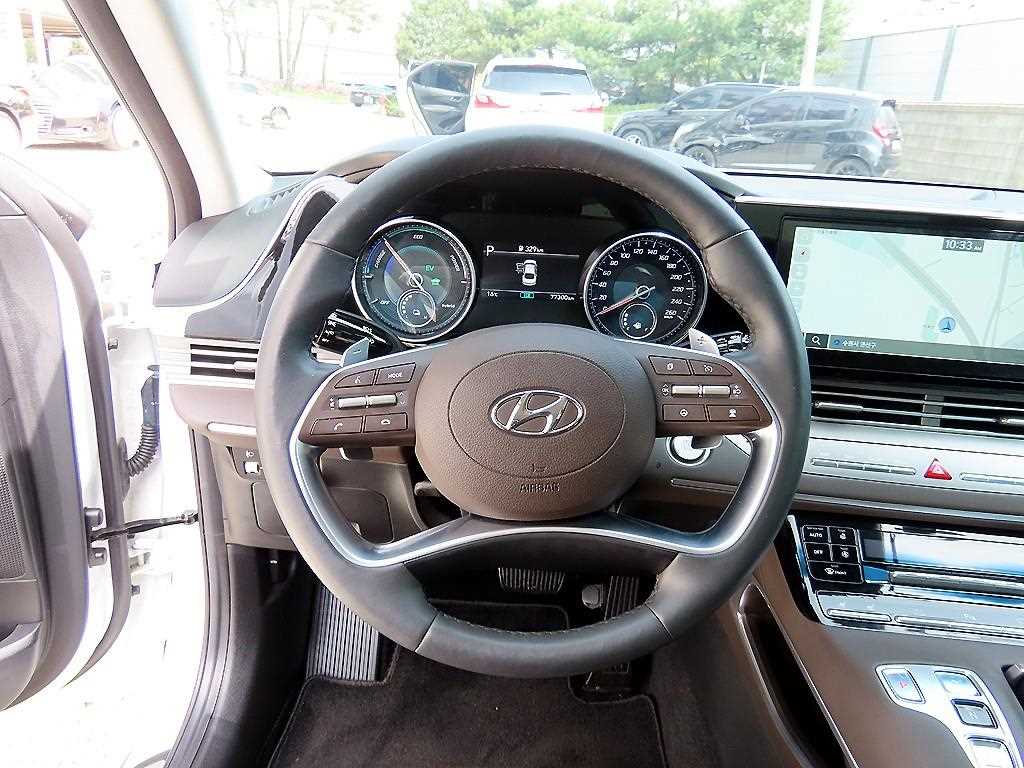 HYUNDAI Grandeur - Vista 8