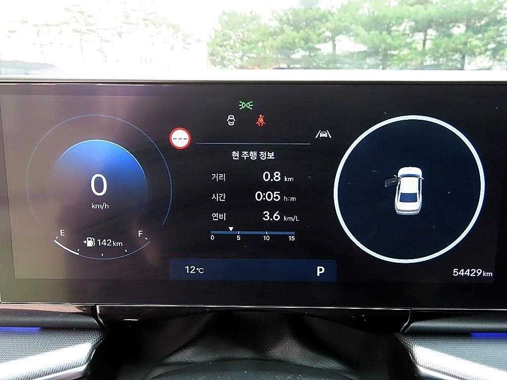 HYUNDAI Grandeur - Vista 9