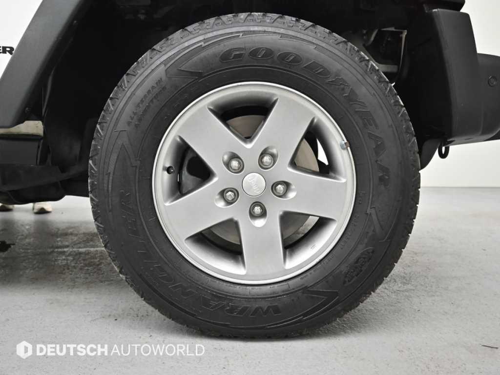 Jeep Wrangler - Vista 5