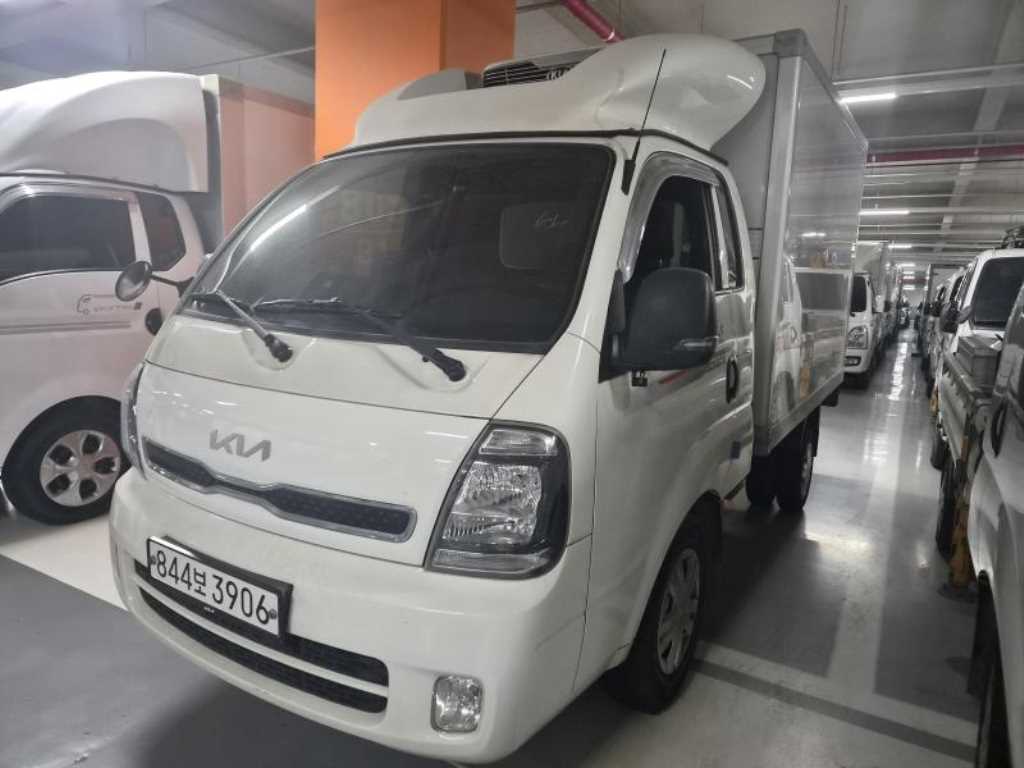 Small Truck Freezer Box(High Deck) 2022 Blanco - Importación desde Corea - HF Imports Iquique - Foto 1
