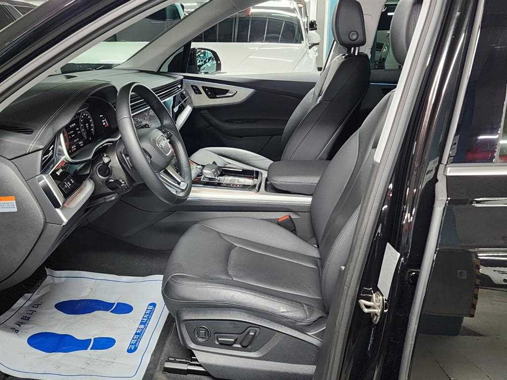 Audi Q7 - Vista 12