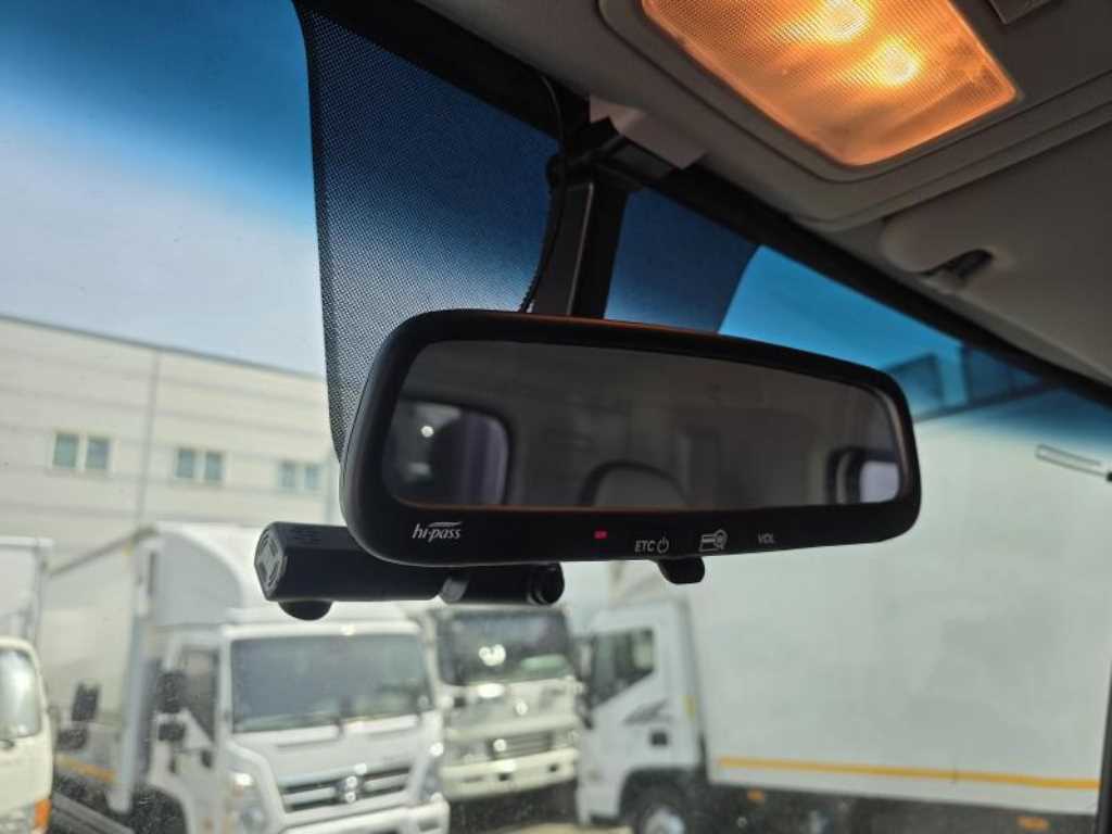 medium and large cargo truck 2026 Blanco - Importación desde Corea - HF Imports Iquique - Foto 15