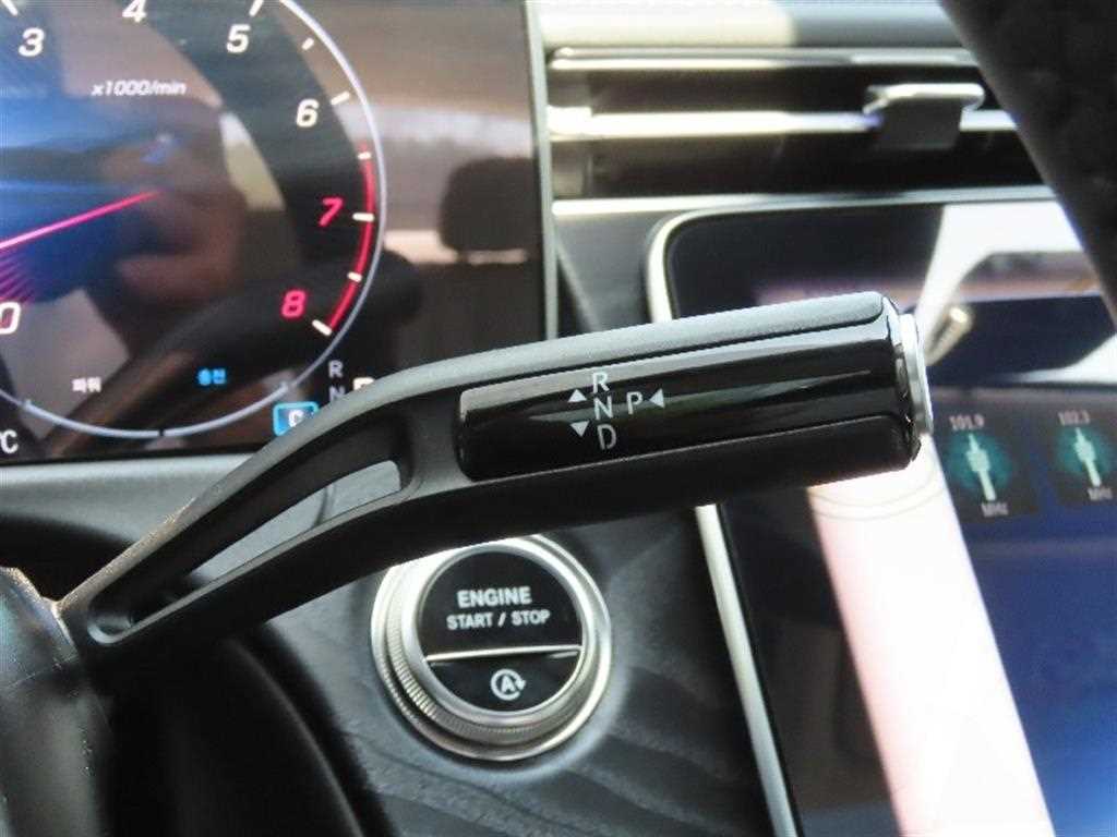 Mercedes Benz E class - Vista 6