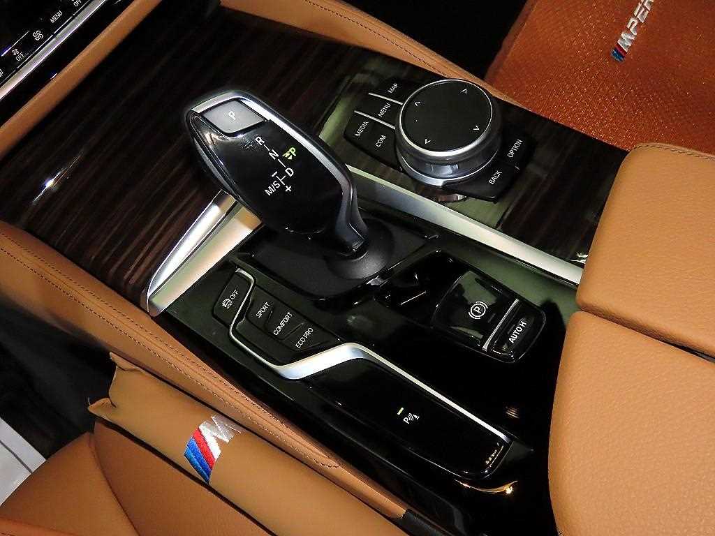 BMW 5 Series - Vista 12