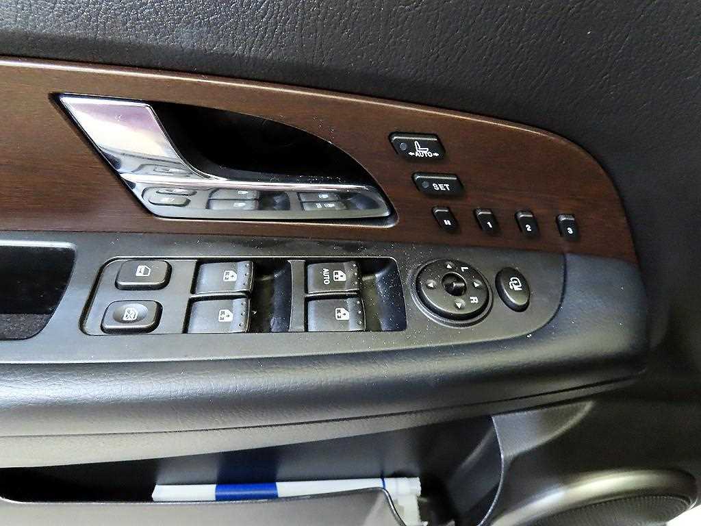 Ssangyong Rexton 2014 Blanco - Importación desde Corea - HF Imports Iquique - Foto 13