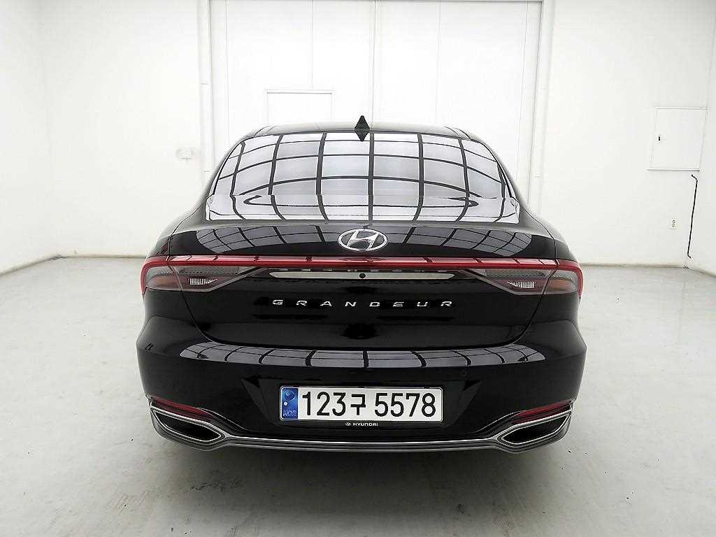 HYUNDAI Grandeur - Vista 3