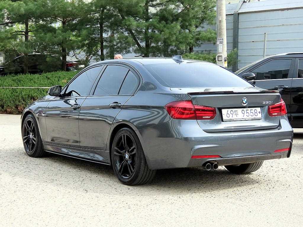 BMW 3 series - Vista 3