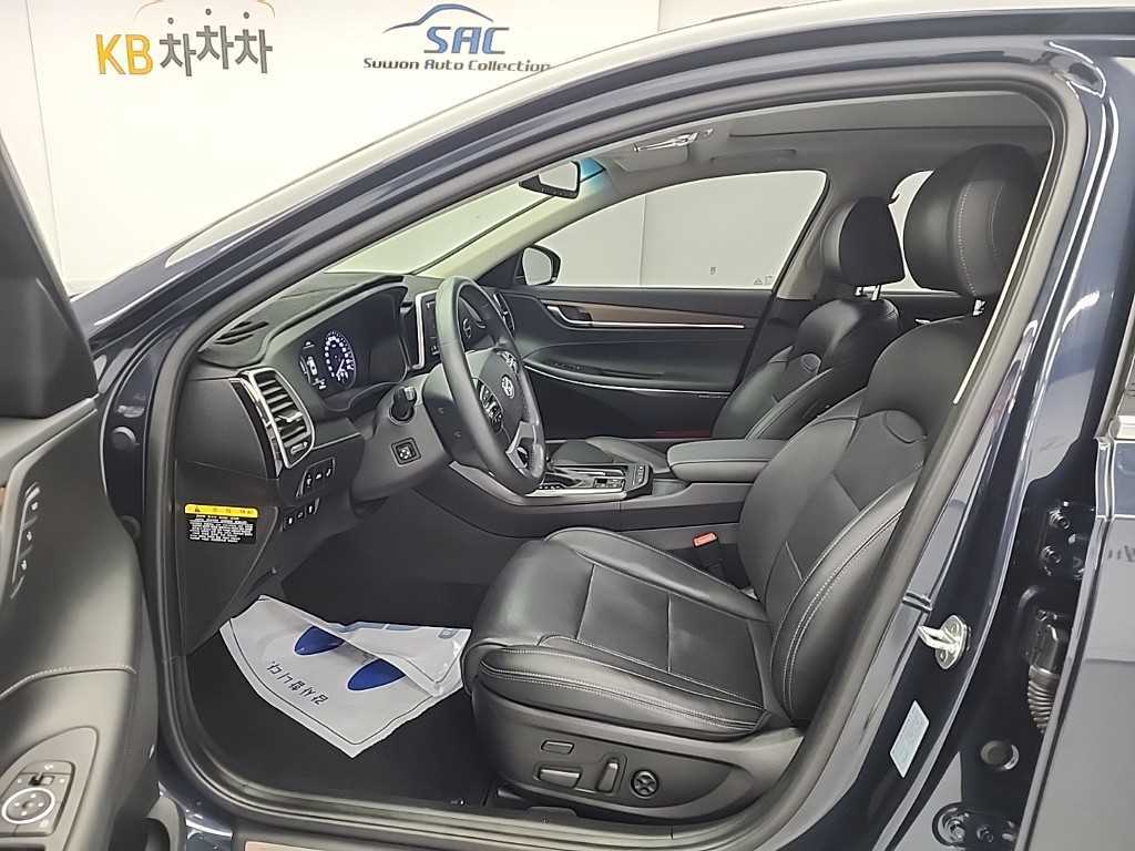 HYUNDAI Grandeur - Vista 11