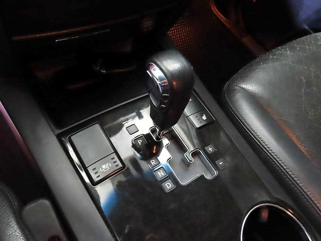 KIA Mohave - Vista 12