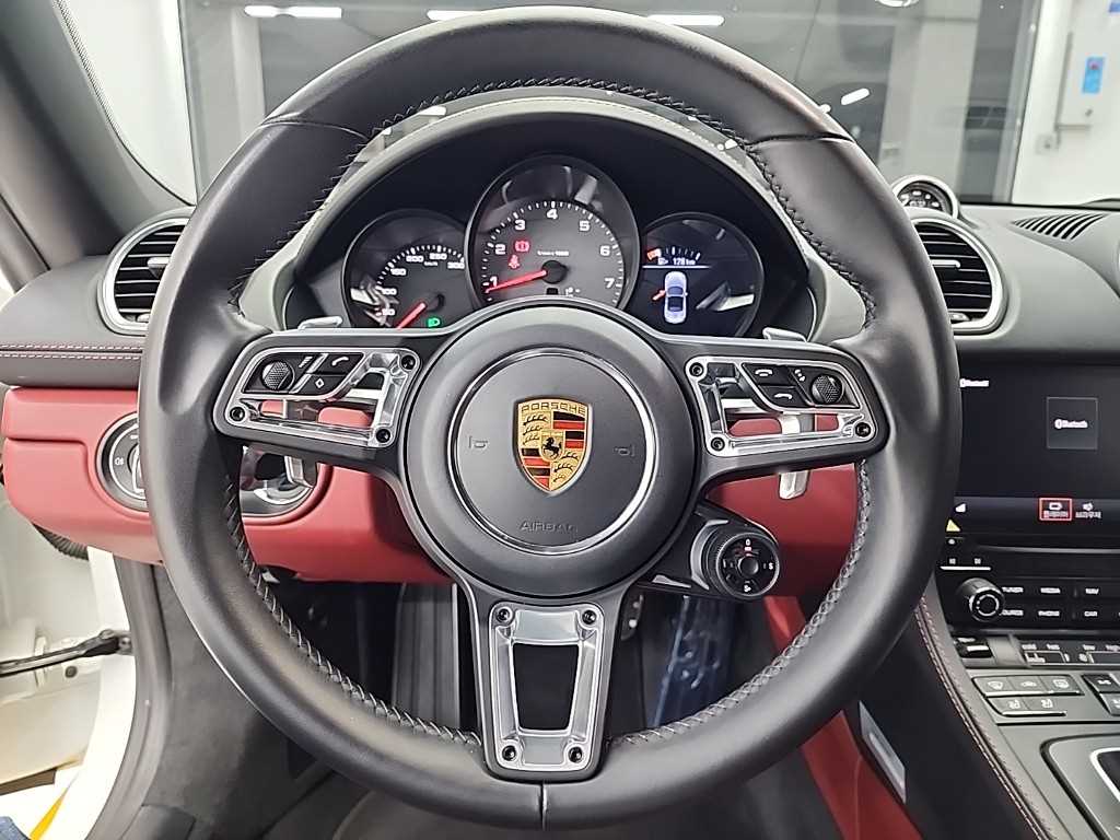 Porsche 718 - Vista 9