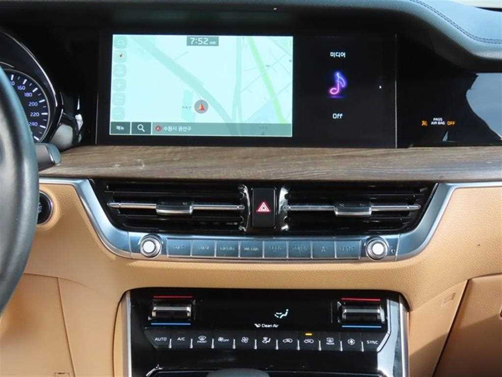 KIA Mohave - Vista 11