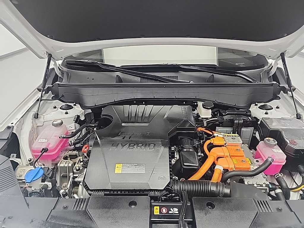 HYUNDAI Kona - Vista 5