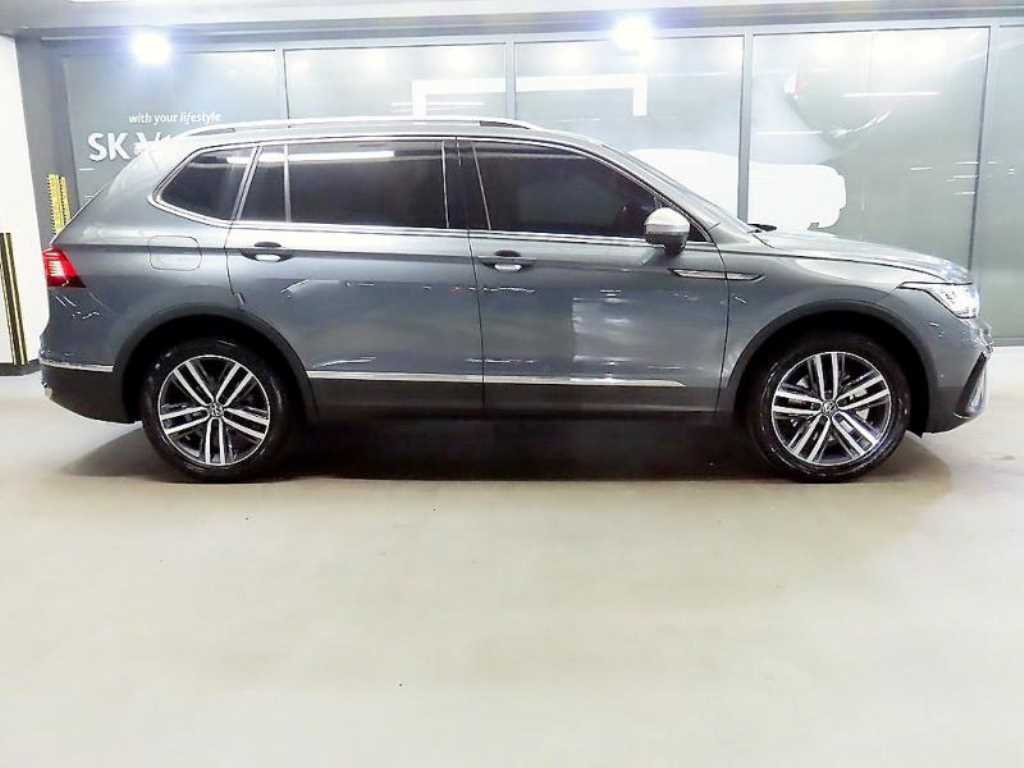 Volkswagen Tiguan - Vista 3