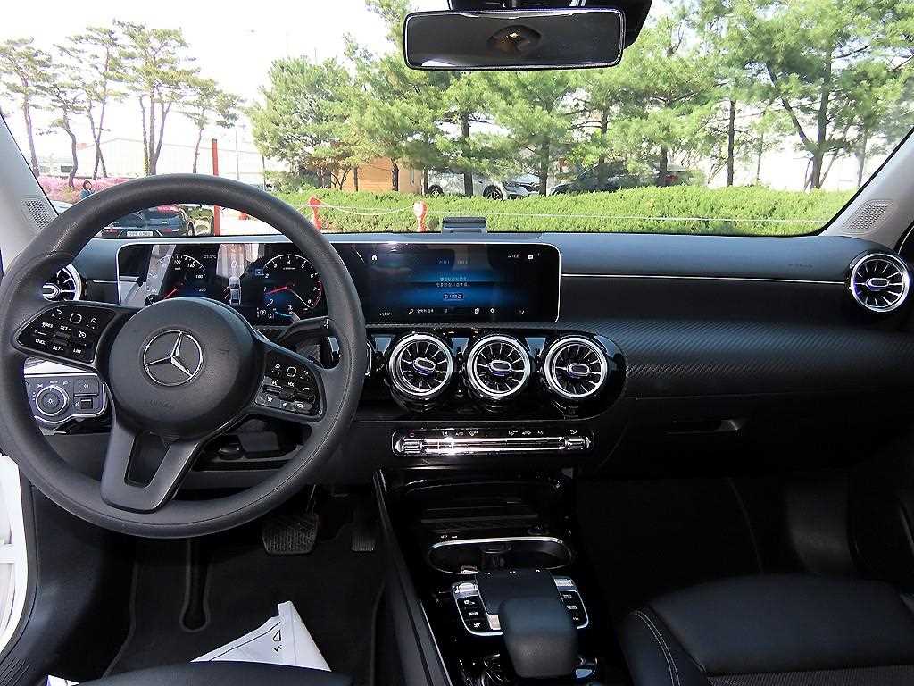 Mercedes Benz A Class - Vista 7