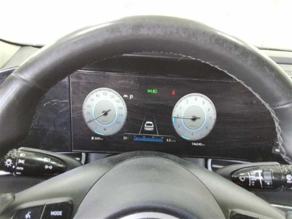 HYUNDAI Avante - Vista 5