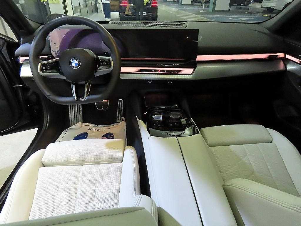 BMW 5 Series - Vista 10
