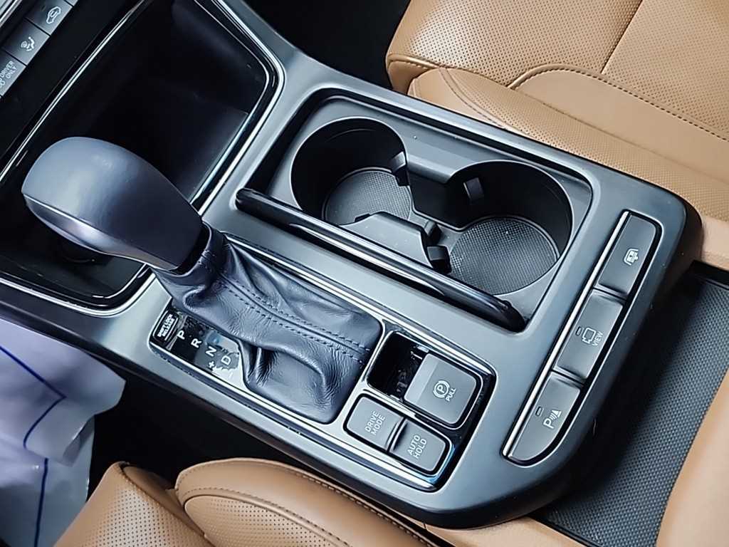 HYUNDAI Grandeur - Vista 8