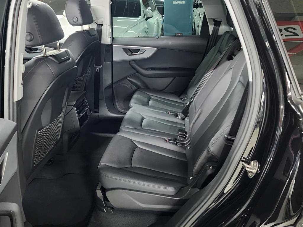 Audi Q7 - Vista 11