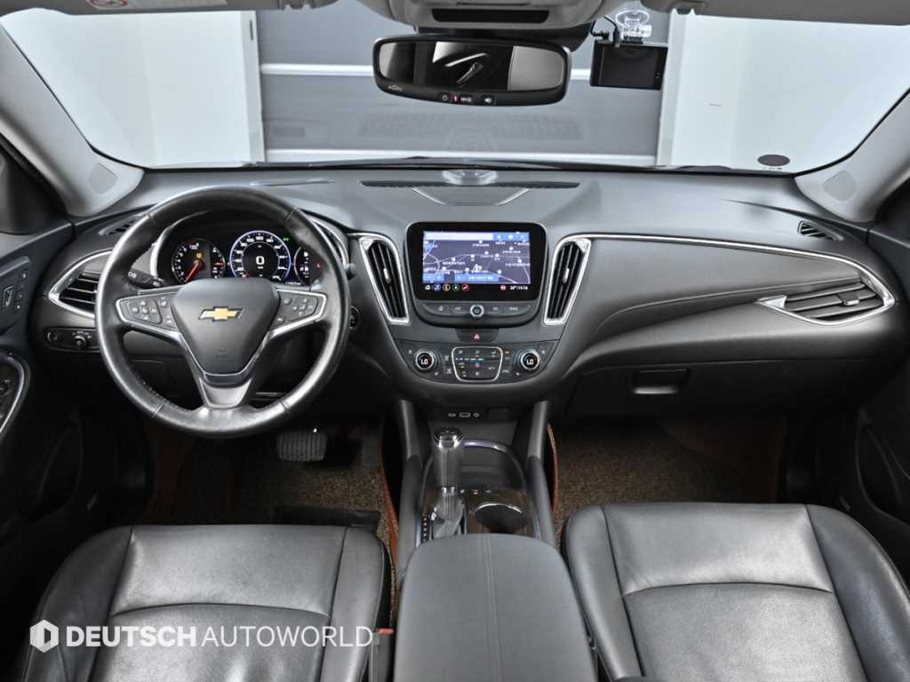 Chevrolet Malibu - Vista 7