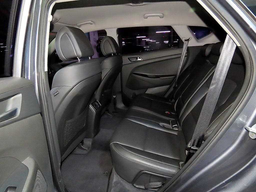 HYUNDAI Tucson - Vista 7