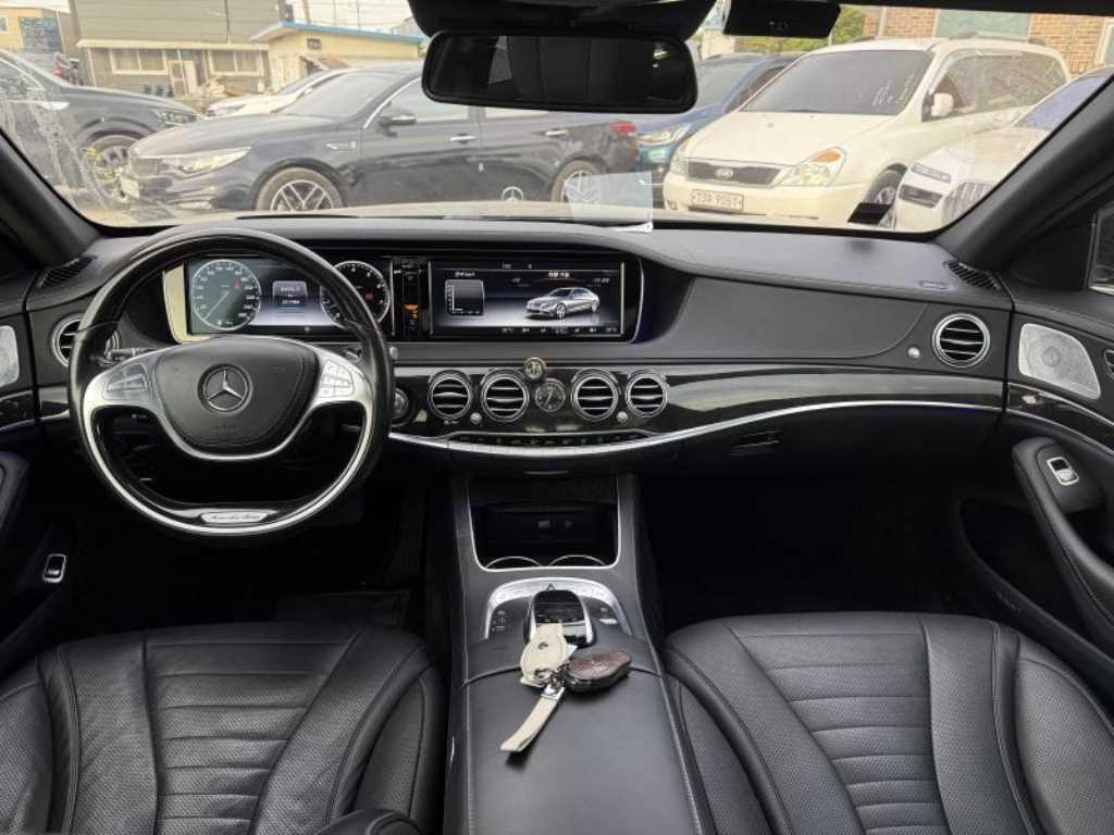 Mercedes Benz S Class - Vista 6