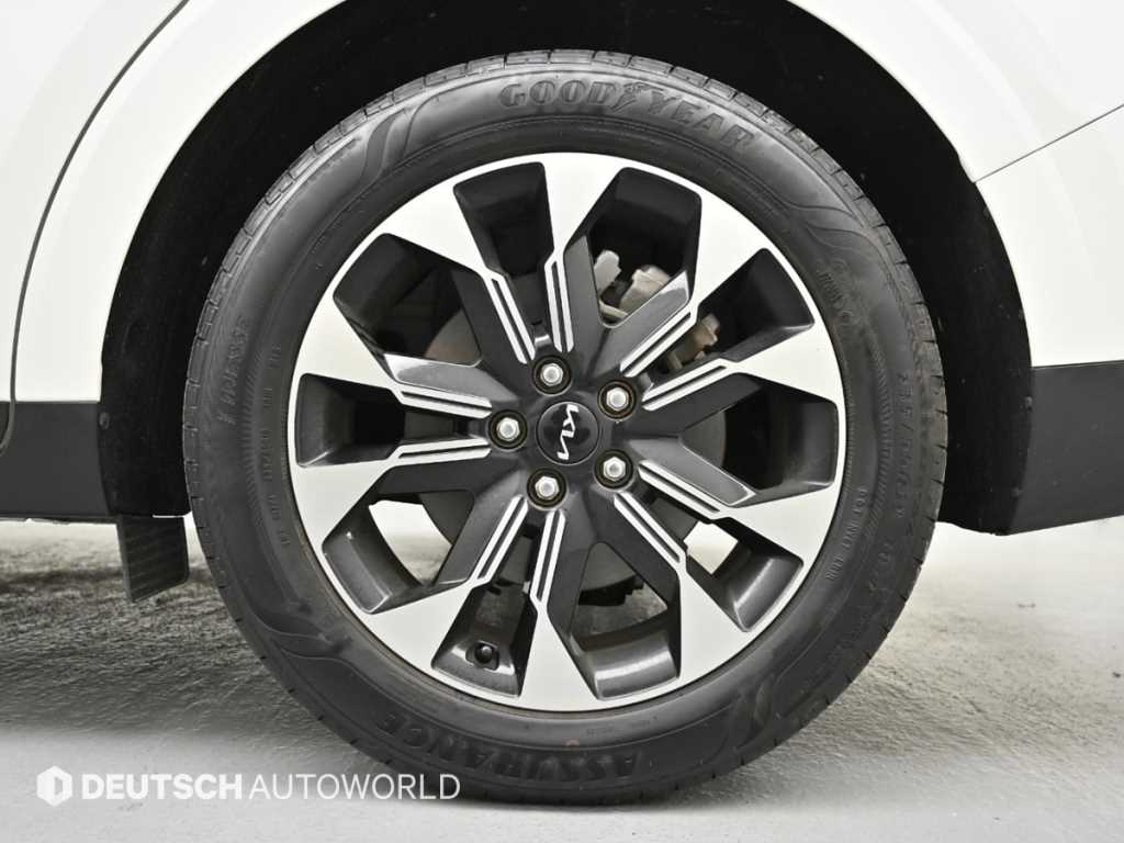 KIA Carnival - Vista 5