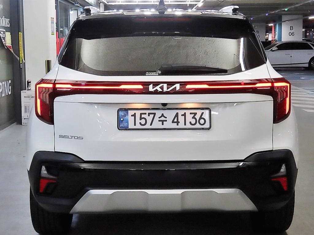 KIA Seltos - Vista 5