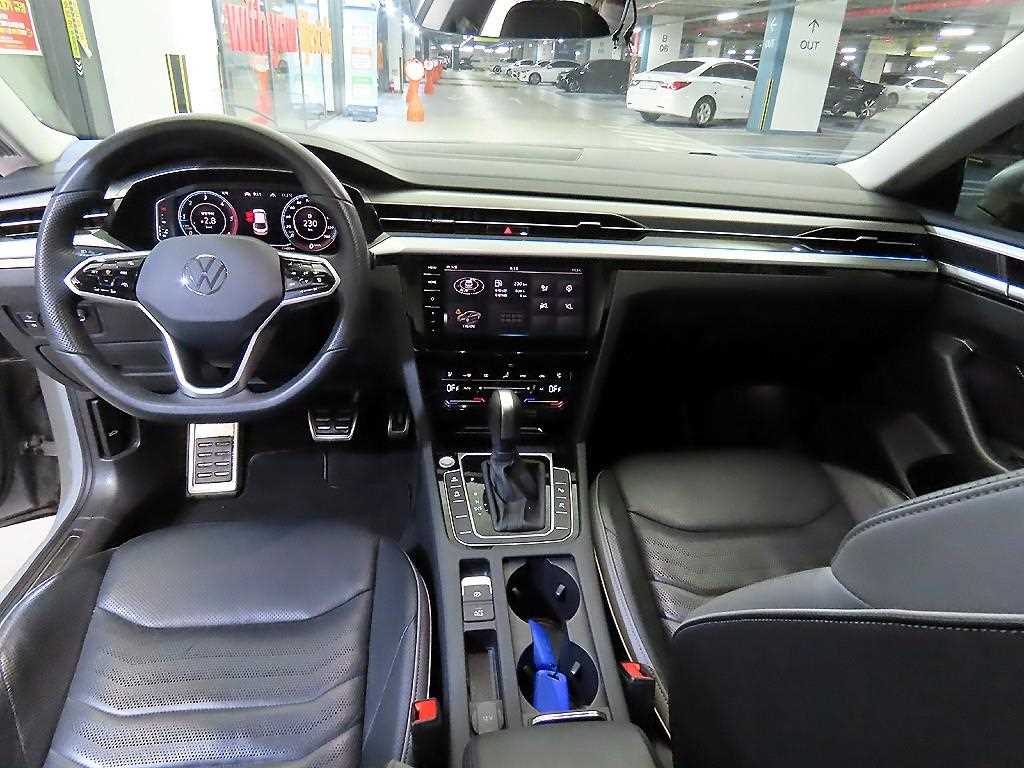 Volkswagen Arteon - Vista 10