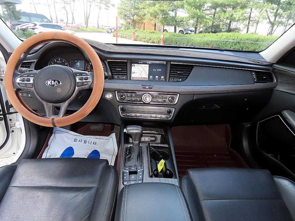 KIA K7 - Vista 7